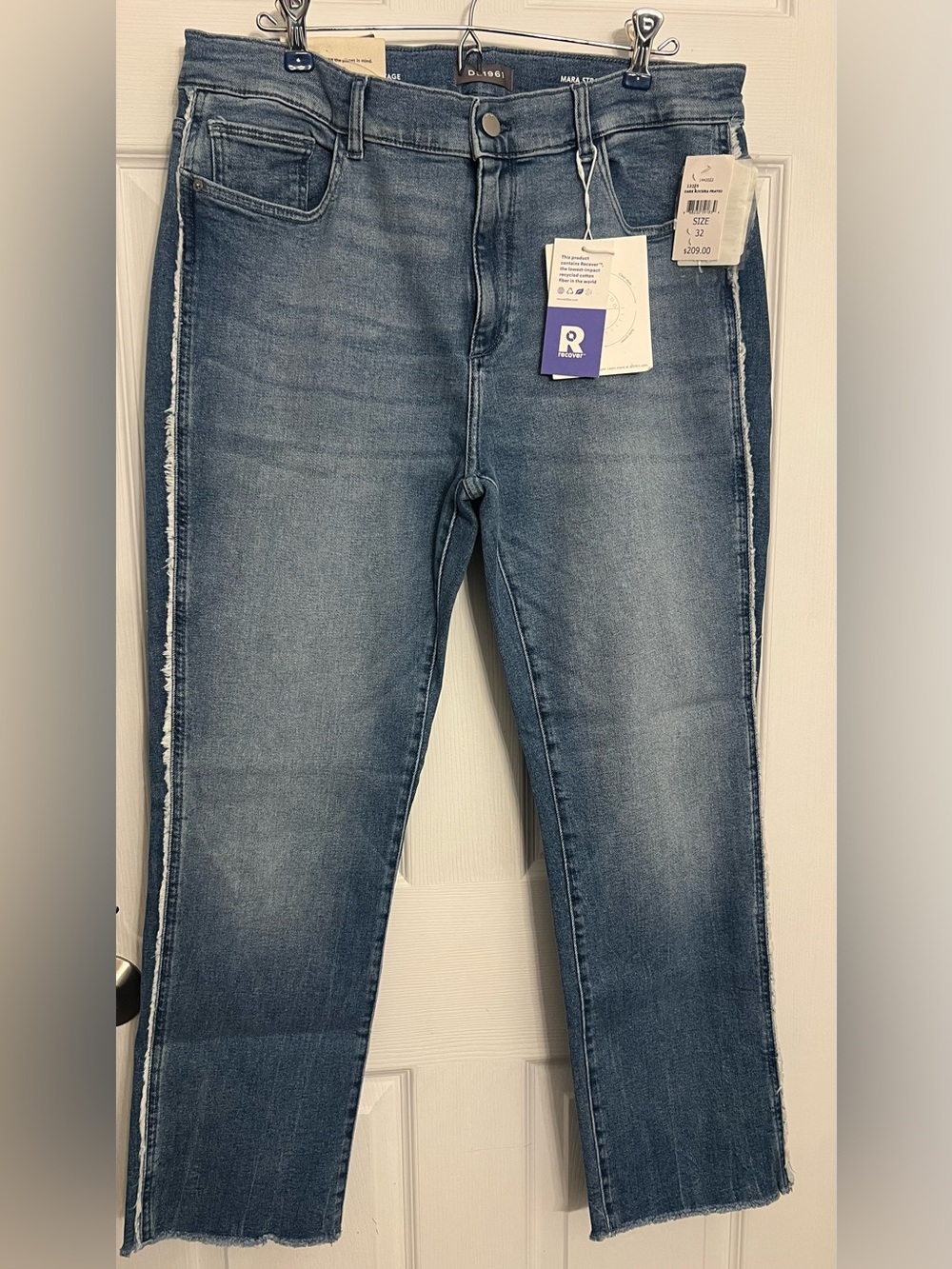 DL1961 Mara Straight Mid Rise Instasculpt Ankle Jeans Blue